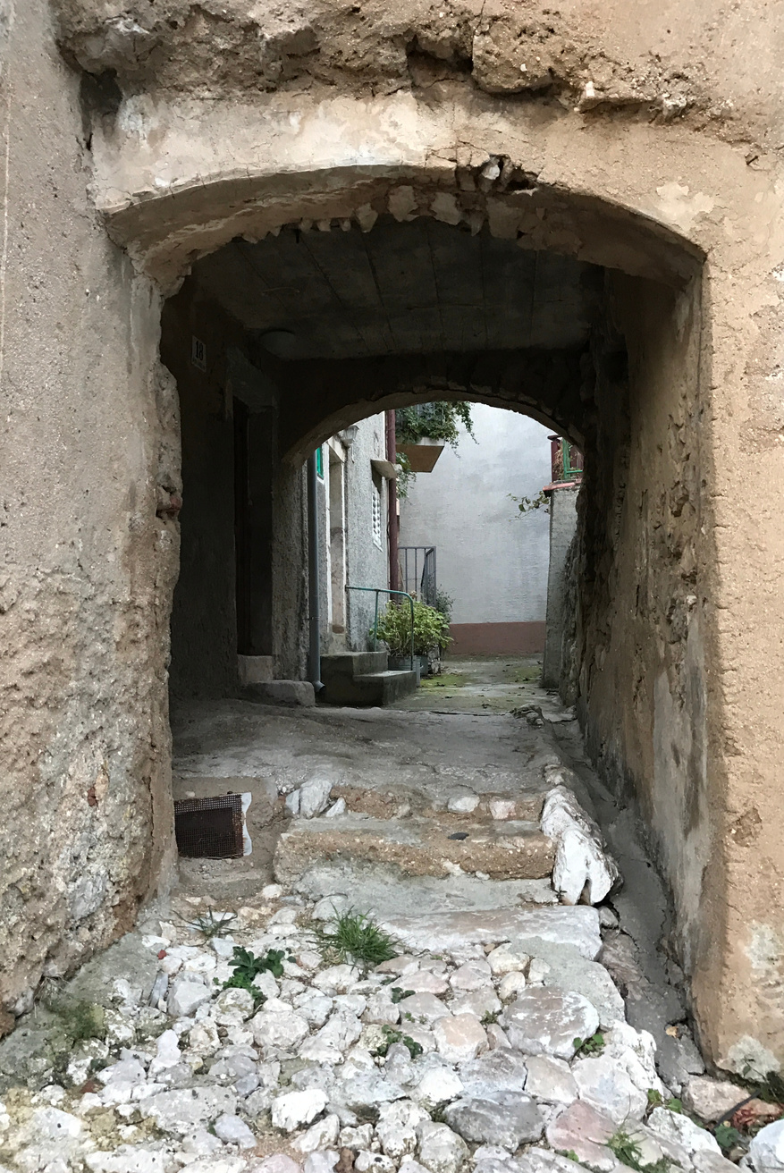 Passageway in Vrbnik